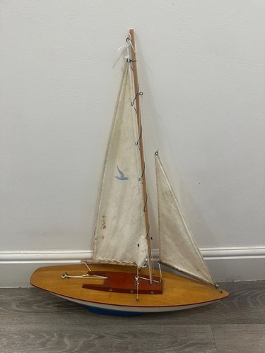 Vintage wooden pond - vintage,