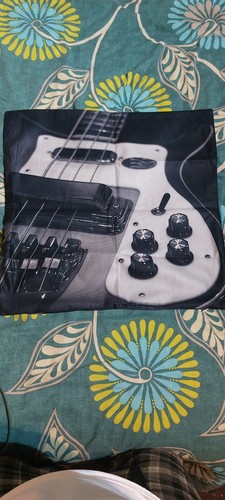 Rickenbacker 4001 bass - #8,