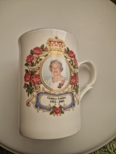 Fine Bone China Queen