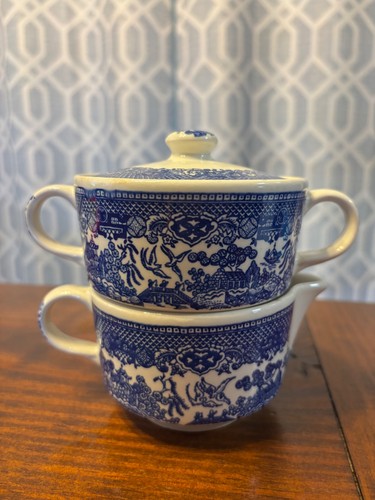 Vintage royal china usa - royal, blue