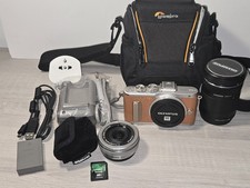 Olympus Pen E-PL8 Digital