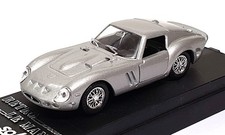 Solido 1/43 Scale Diecast 2404 - Ferrari GTO #25 Le Mans 1963 - Silver