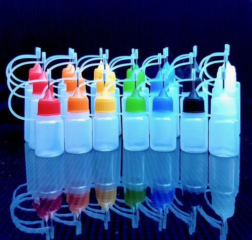 Empty bottles with needle - empty,