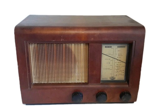Vintage valve radio ever - vintage,