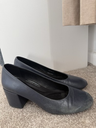 Worn cabin crew heels - worn,