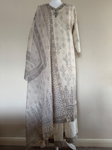 Off white piece - off, salwar