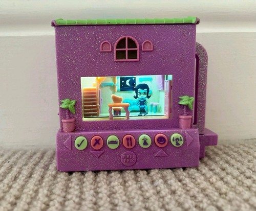 2005 discontinued pixel chix - 2005,