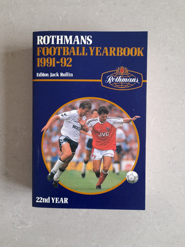 Rothmans football yearbook - rothmans,