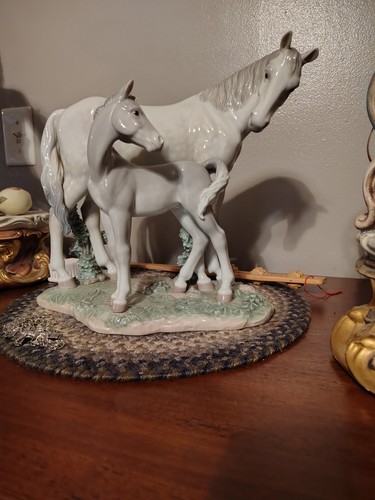Lladro horse figurine first - lladro,