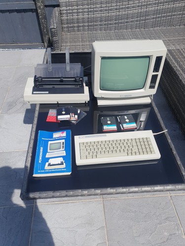 Amstrad pcw 8256 computer - 8256,