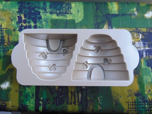 Nordic ware beehive cake - nordic, pan