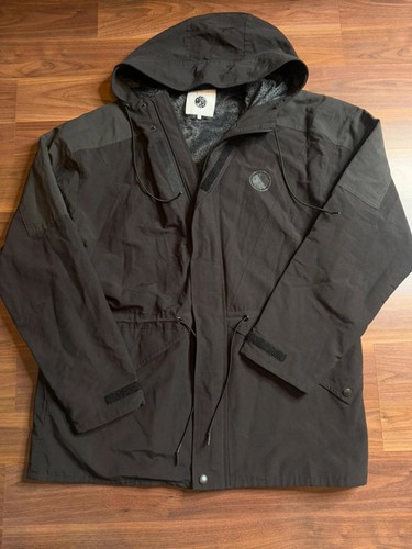 Pretty green men oasis - green, men’s
