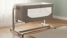 Chicco Next2Me Co-Sleeper Cot – Adjustable, Breathable Mesh, Safe Newborn Bed