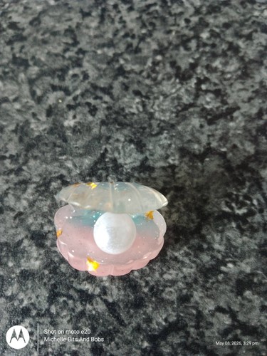Small resin blue pink and - resin,