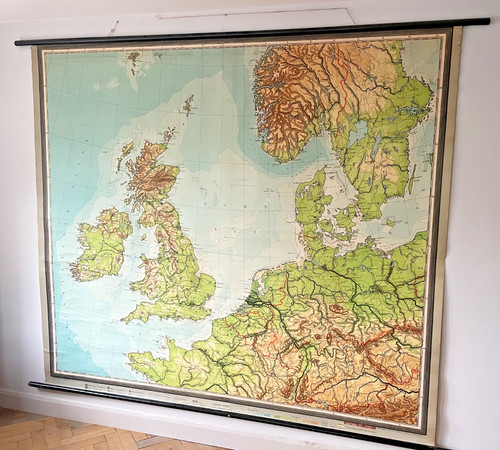 Scandi map school - scandi,