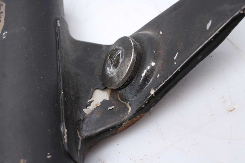 Headlight holder bracket