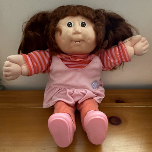 Cabbage patch kids girl - 16, in