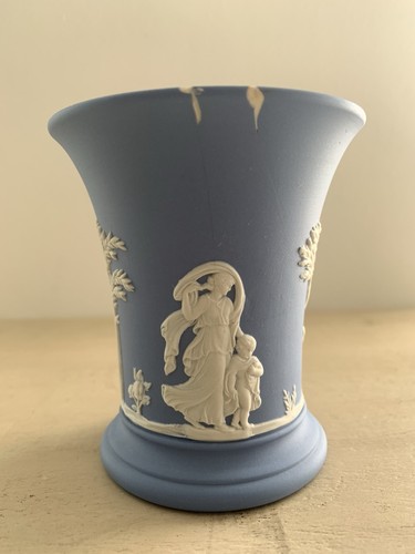 Jasperware wedgewood blue - wedgewood,