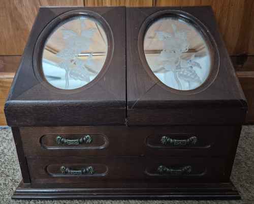 Vintage dark wooden - dark,