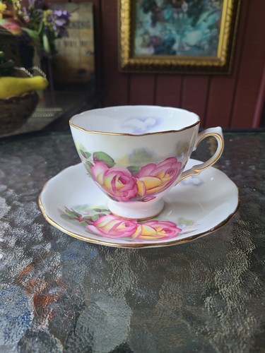 Royal osborne bone china tea - osborne,