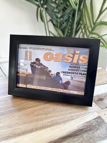Framed oasis knebworth 1996 - framed,