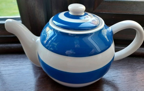 Green cornishware blue - t,