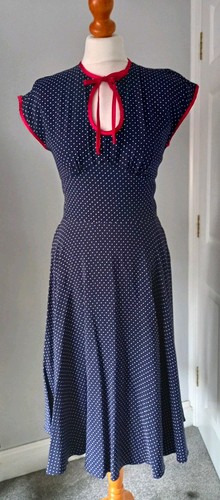 Stop staring navy white polka - stop,