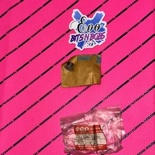 Suzuki Oem Nos RGV 250 1989- 1996 Exhaust Valve No2 Bush 11265-12c00