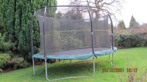 14ft trampoline with