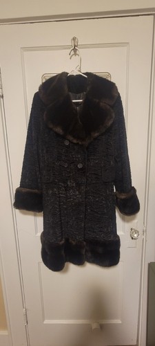 Black vintage astrakhan - black,
