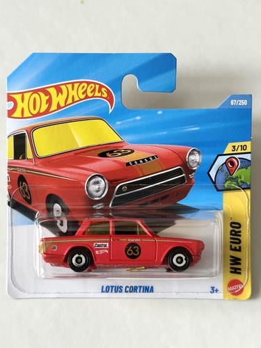 Hot wheels lotus - hot, cortina