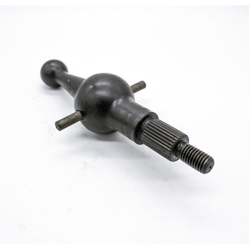 Gear lever lower land - gear,