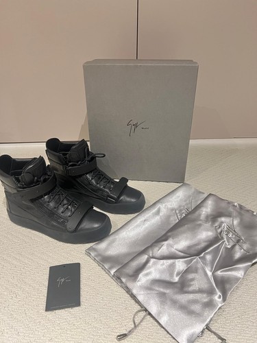 Giuseppe zanotti london - zanotti, tr