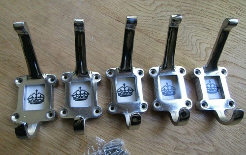 Cast iron school coat - iron,