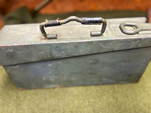 Ww2 green metal military - ww2,
