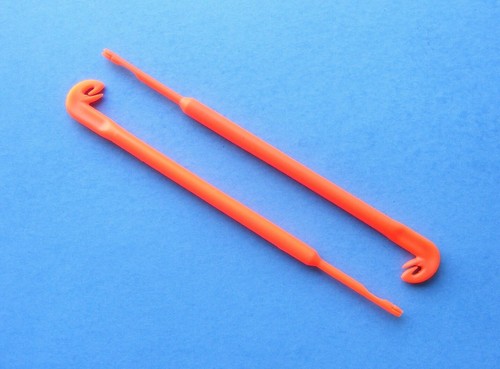 Knot loop tyer and - knot,
