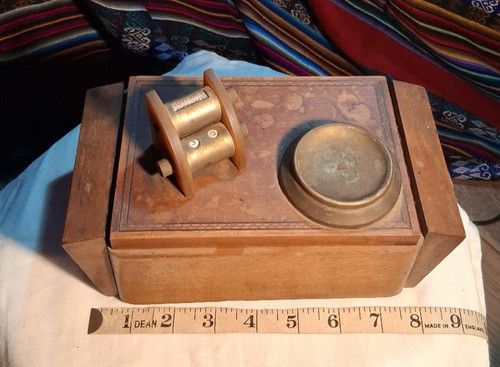 Art deco automatic dispenser - automatic,