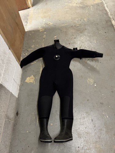 Diving dry suit - diving,