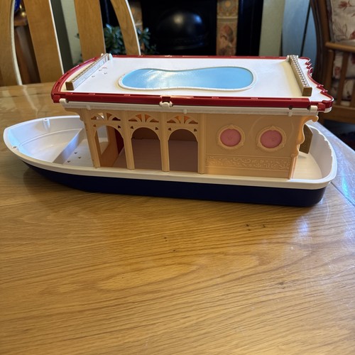 Sylvanian families boat type - families,