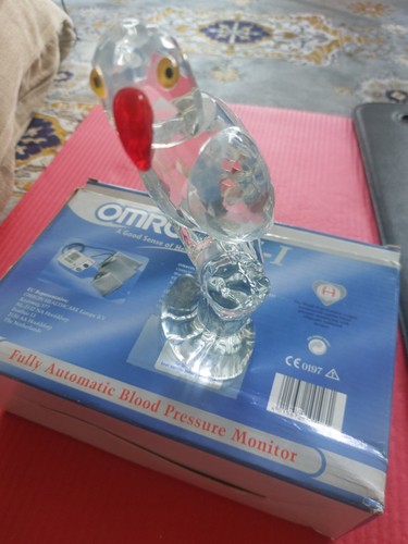 Crystal animal parrot perched - animal,