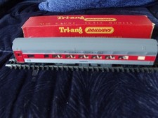 Triang Hornby OO Gauge R440 Silver Transcontinental Coach ~ Boxed