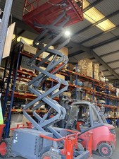 2012 skyjack 6832 scissor - 2012,