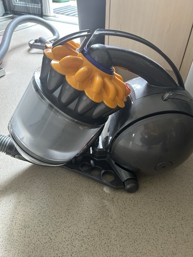 Dyson dc39 cylinder bagless - cylinder,