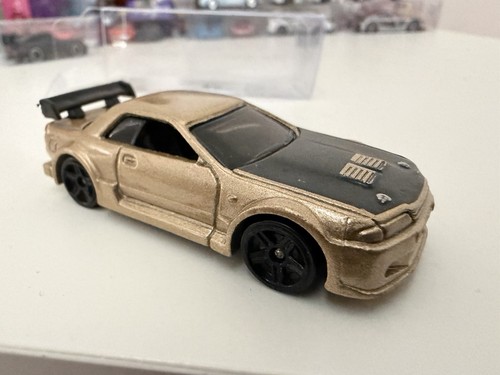 Hot wheels nissan skyline - nissan,