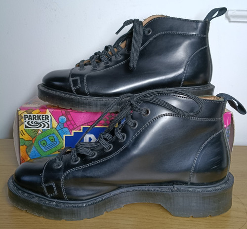 Solovair toast monkey boots - x,
