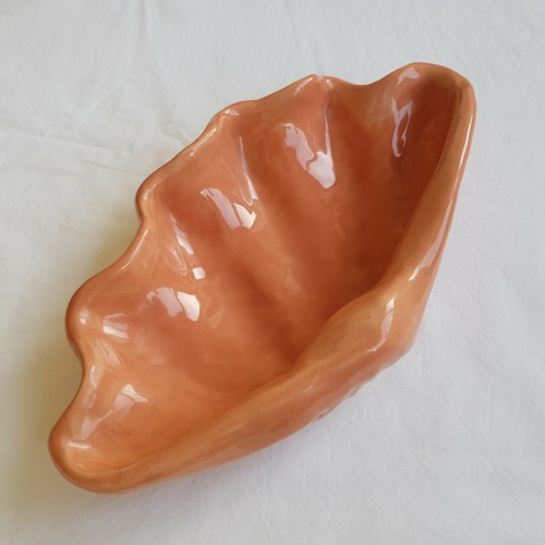 Ceramic clam shell - , trinket