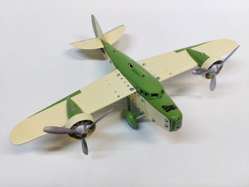 Meccano airplane constructor - airplane,