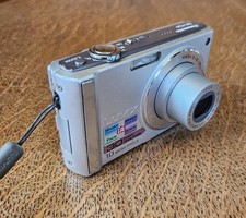 Panasonic Lumix DMC-FS20