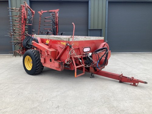Overum seed drill trailed - 6m,