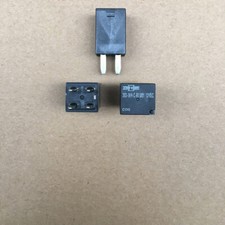1Pc 303-1AH-C-R1 U01 12VDC